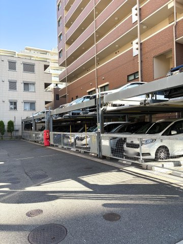 レピア戸田公園の駐車場|レピア戸田公園：敷地内に駐車場・駐輪場・バイク置場ございます！（空き要確認）