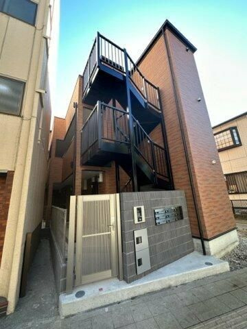 ベイルーム横須賀の外観