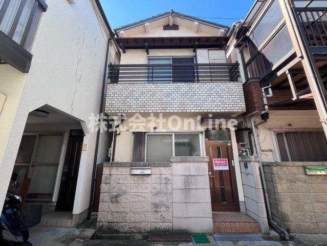 大阪市平野区加美西１丁目の一戸建ての居間・リビング