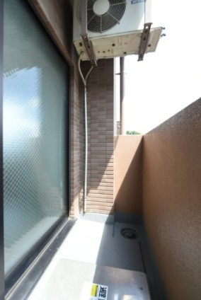 杉並区下高井戸２丁目の賃貸マンションのバルコニー
