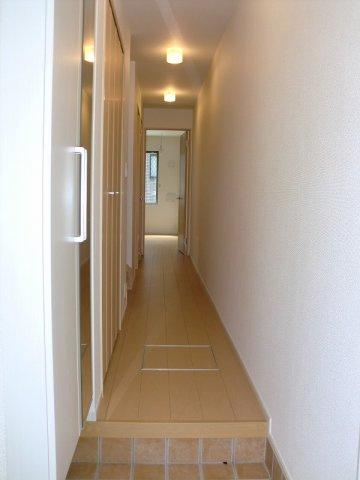 ゆったりとした玄関です