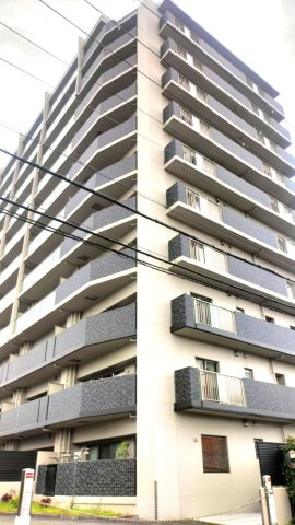 ルイシャトレ岸和田春木の外観