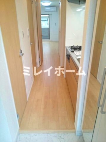 クレセントの玄関