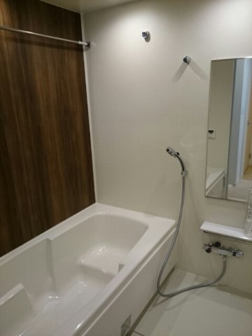 日々の疲れを癒すお風呂付です