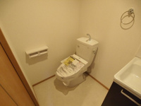 落ち着いたトイレです