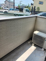 お洗濯にも便利なバルコニー付き