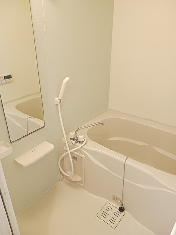 日々の疲れを癒すお風呂付です