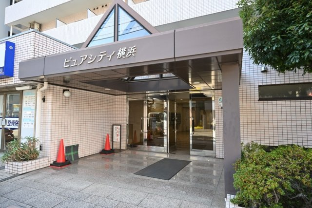 ゆとりのあるエントランスです