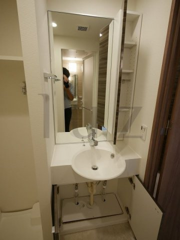 ガーラクレスタ横濱関内の洗面所