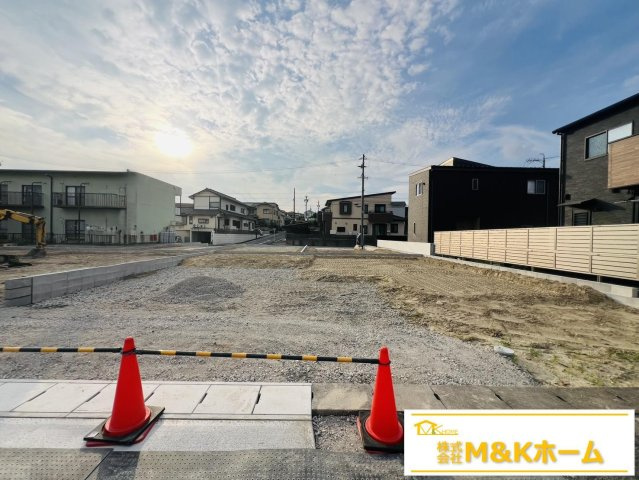 知多市にしの台1丁目　全5棟　4号棟