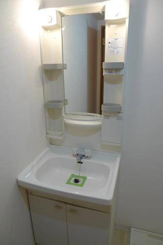大和市下和田の賃貸マンションの洗面所