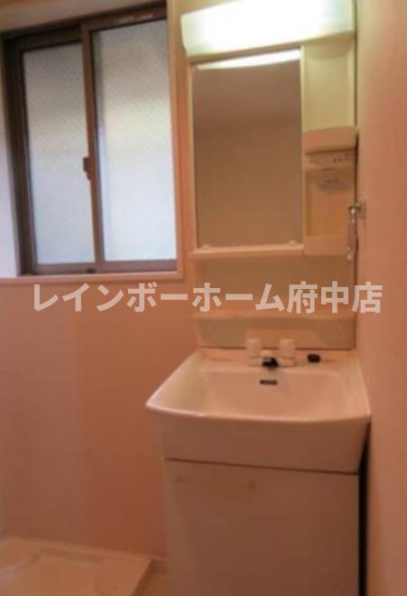 カスティーロ武蔵小金井の独立洗面台