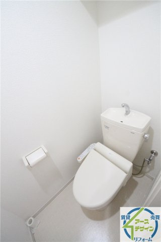 リュクス西明石Ⅱのトイレ|類似写真