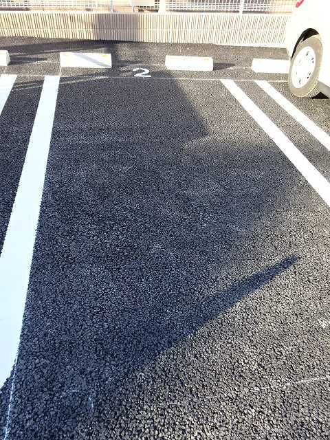 アリアの駐車場