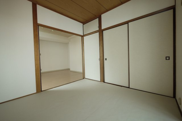 セントラルハイツの和室|※写真は別の部屋のものです。
