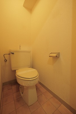 セントラルハイツのトイレ|※写真は別の部屋のものです。