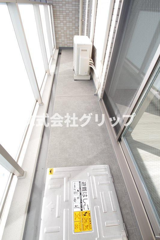 リヴシティ横濱関内弐番館のバルコニー