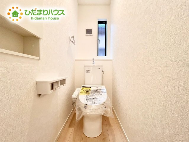 鴻巣市筑波第5Ⅱ期　新築戸建　クレイドル01のトイレ