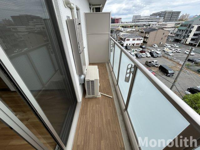 FREEDOMresidence堺深井沢町のバルコニー