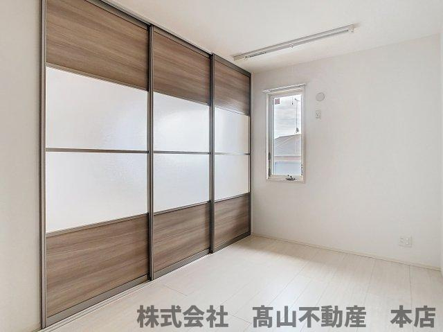 宗像市河東のアパートの洋室