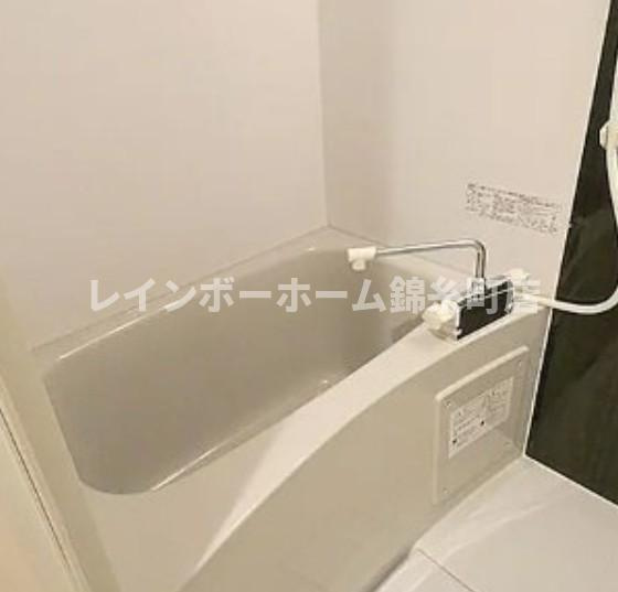 グランスクエア亀戸の浴室