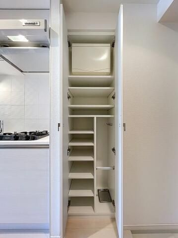 スカイコート品川パークサイドⅡの収納