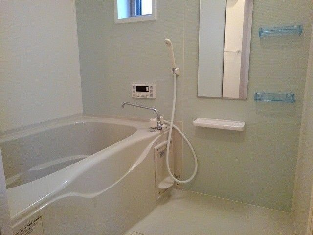 サンライズ八筋の浴室