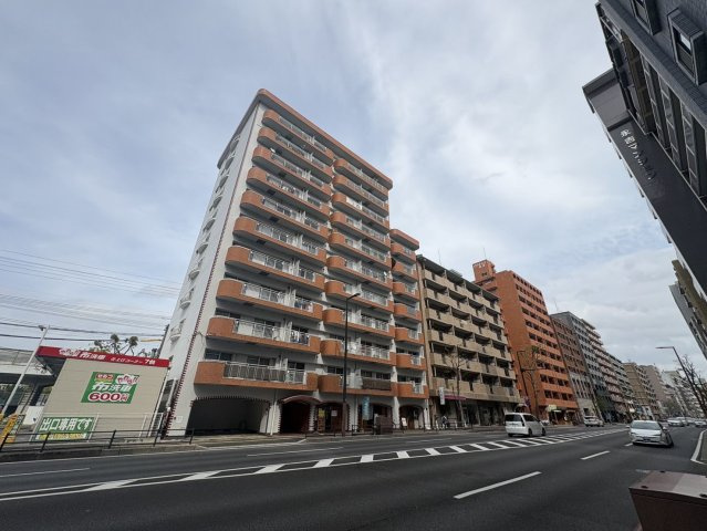 トーカンマンション高宮の外観