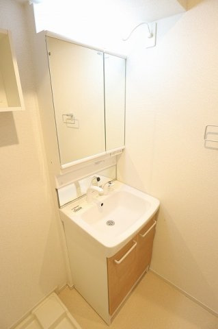 アンシャンテの独立洗面台
