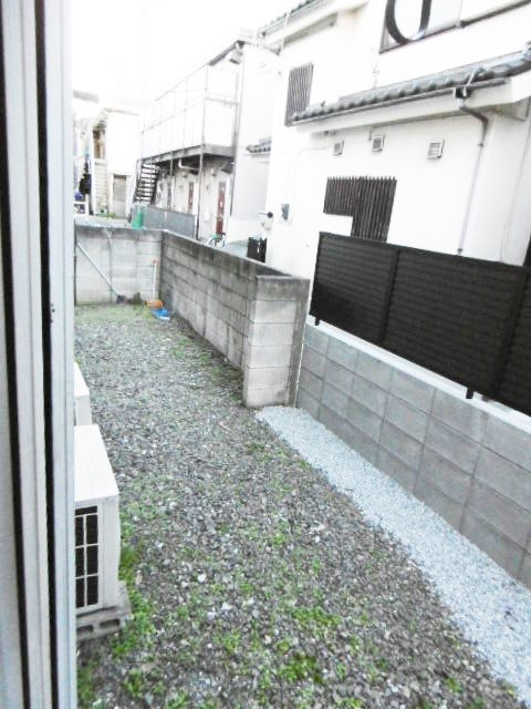 サニーハイムの庭
