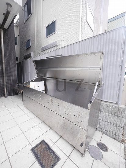 グランベルグのその他共用部分|敷地内ごみ置き場完備！
