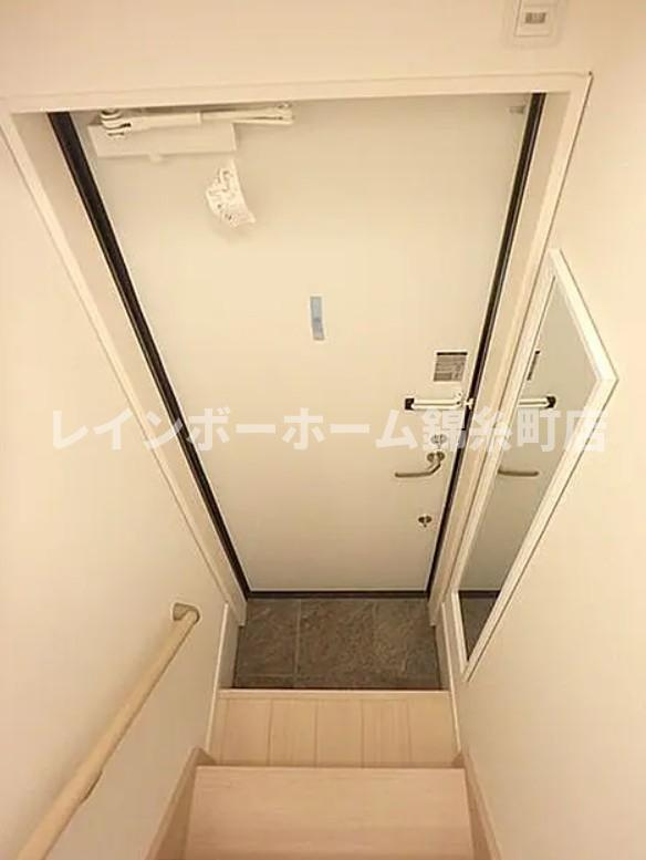 グランスクエア亀戸の玄関