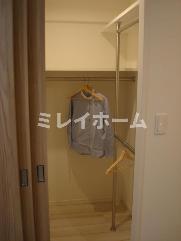 アジールコート武蔵新田の収納