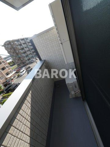 Litera IBK 香椎東のバルコニー