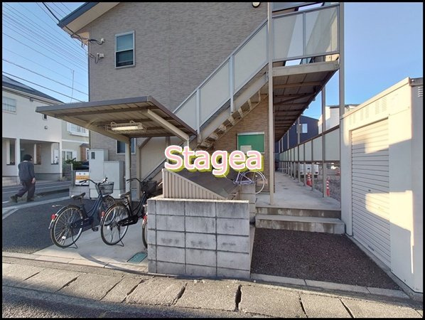 アムール プリエのエントランス