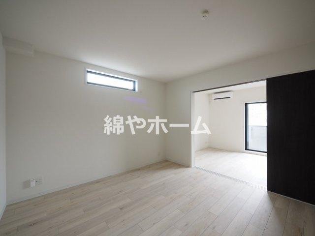 NAGAMORI新深江の洋室|個人の部屋や寝室として使える洋室です