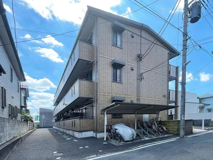 ヴィーブル浦和の外観