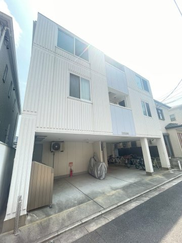 アップルハイツ上田辺のエントランス