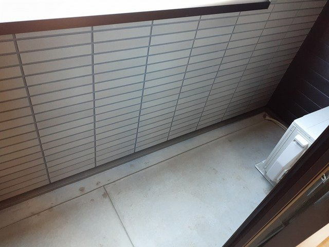 コンテ　Ｍのバルコニー