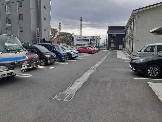 カーサアパンツァート　Ｂの駐車場