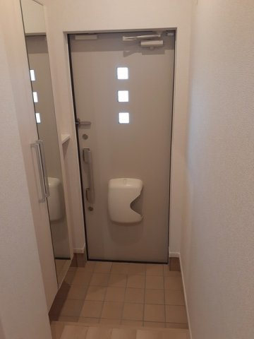 アビタシオンＳの玄関