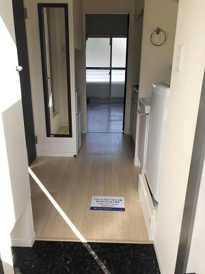 レオネクストファンシーの玄関|※写真と現状が異なる場合は現状を優先