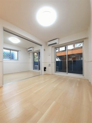 ロイヤルパイン　ストリームの内装