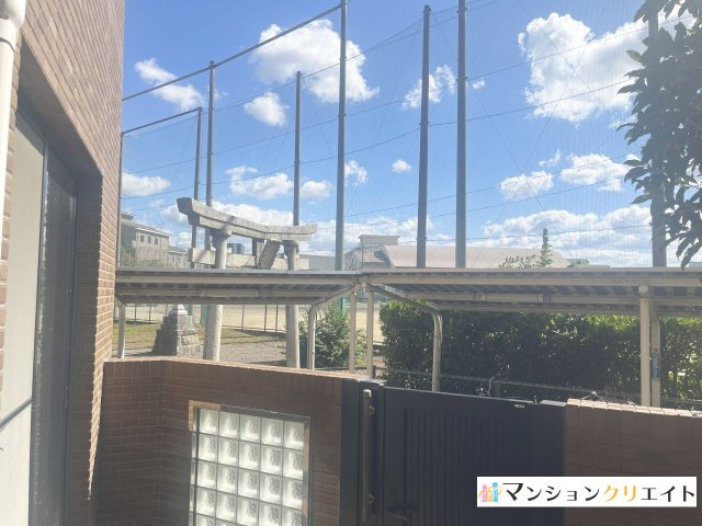 信開ベルシー日光の庭