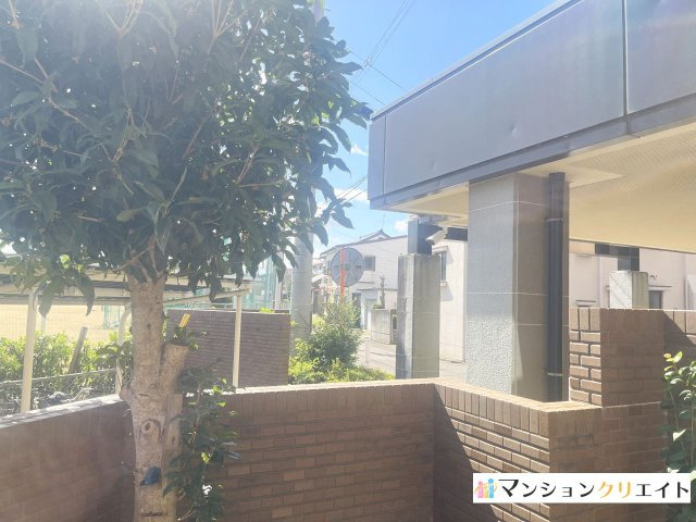 信開ベルシー日光の庭