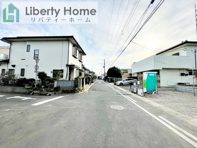 牛久市上柏田第10　新築戸建の前面道路含む現地写真