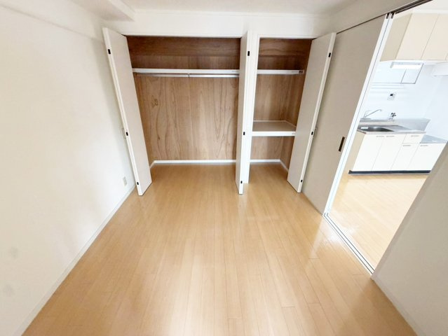 三恵上新庄ハイツの収納