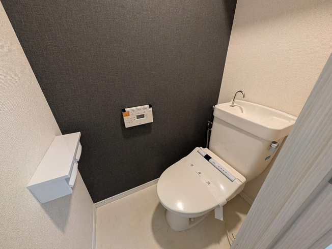 【トイレ】 | エスポワール・ヒルズ | シンプルで使いやすいトイレです
