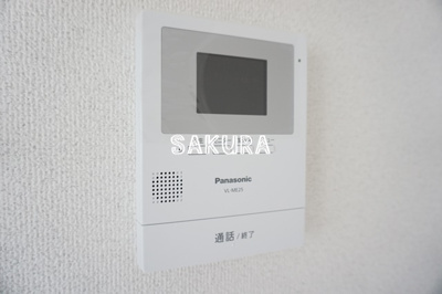 【セキュリティ】 | ルミエール横浜 | 安心のモニター付きインターホンです♪