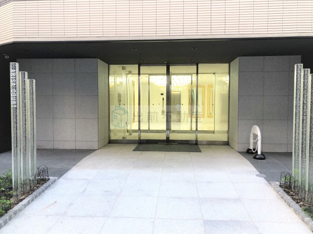 ARISA COURTのエントランス